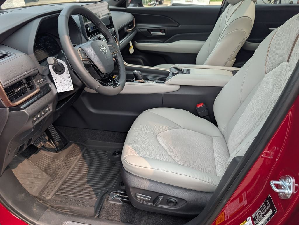 2026 Toyota Grand Highlander Hybrid Hybrid MAX Platinum