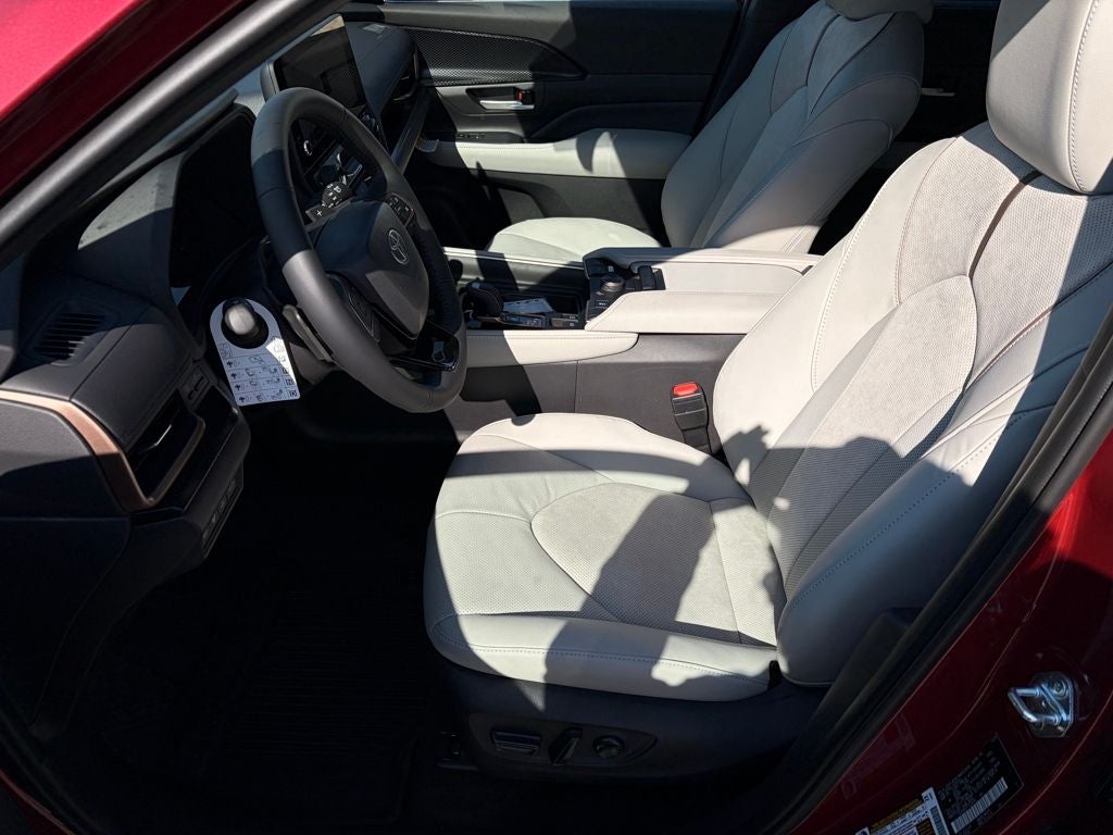 2026 Toyota Grand Highlander Hybrid Hybrid MAX Platinum