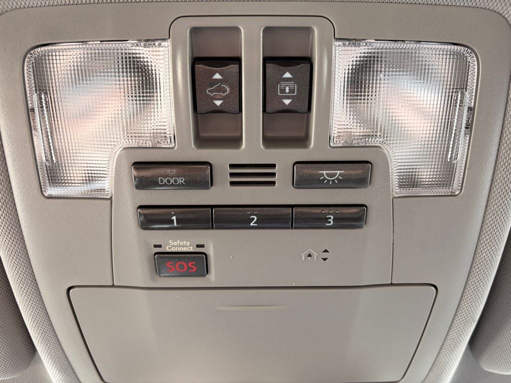 2016 Toyota Highlander Limited Platinum V6