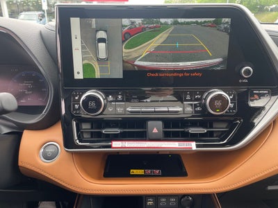 2026 Toyota Highlander Hybrid Hybrid Platinum