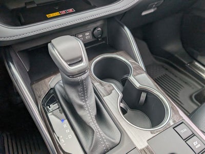 2026 Toyota Highlander Hybrid Hybrid Platinum