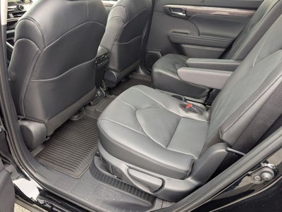 2026 Toyota Highlander Hybrid Hybrid Platinum