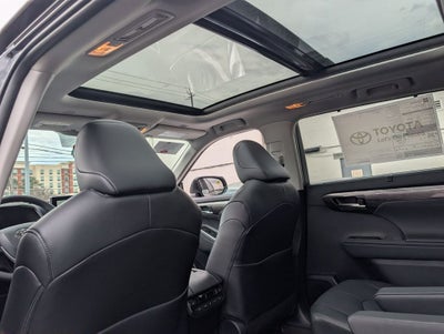 2026 Toyota Highlander Hybrid Hybrid Platinum