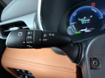 2025 Toyota Highlander Hybrid Platinum