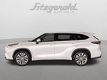 2025 Toyota Highlander Hybrid Platinum