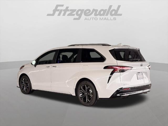 2026 Toyota Sienna Platinum 7 Passenger