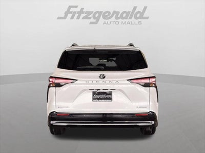 2026 Toyota Sienna Platinum 7 Passenger
