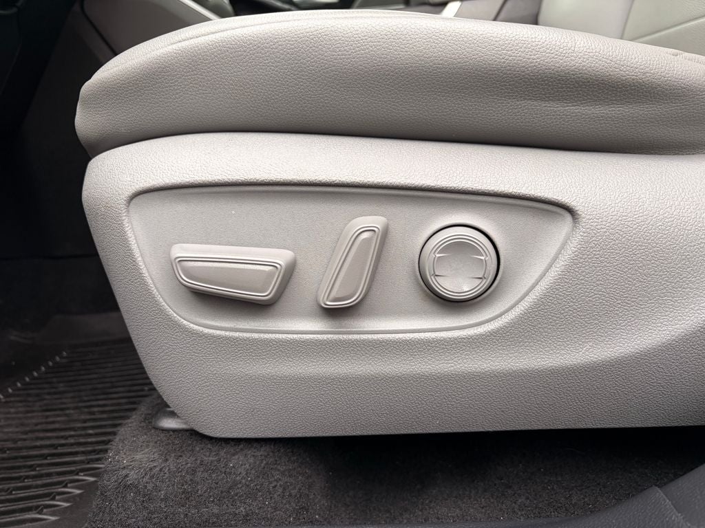 2020 Toyota HIGHLANDER HYBRD XLE