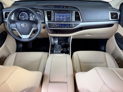 2015 Toyota HIGHLANDER XLE V6