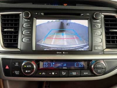 2015 Toyota HIGHLANDER XLE V6