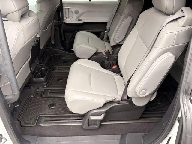 2025 Toyota SIENNA XLE AWD XLE 7 Passenger