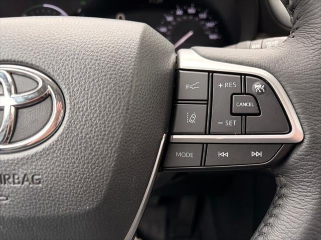 2025 Toyota SIENNA XLE AWD XLE 7 Passenger