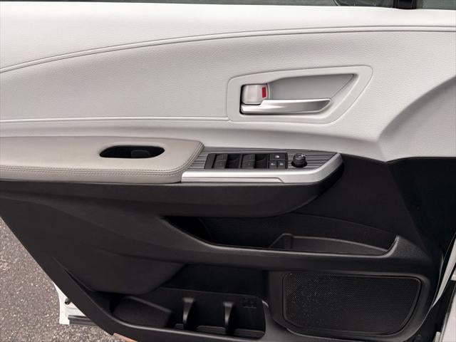 2025 Toyota SIENNA XLE AWD XLE 7 Passenger