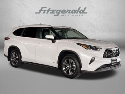 2023 Toyota Highlander Hybrid XLE
