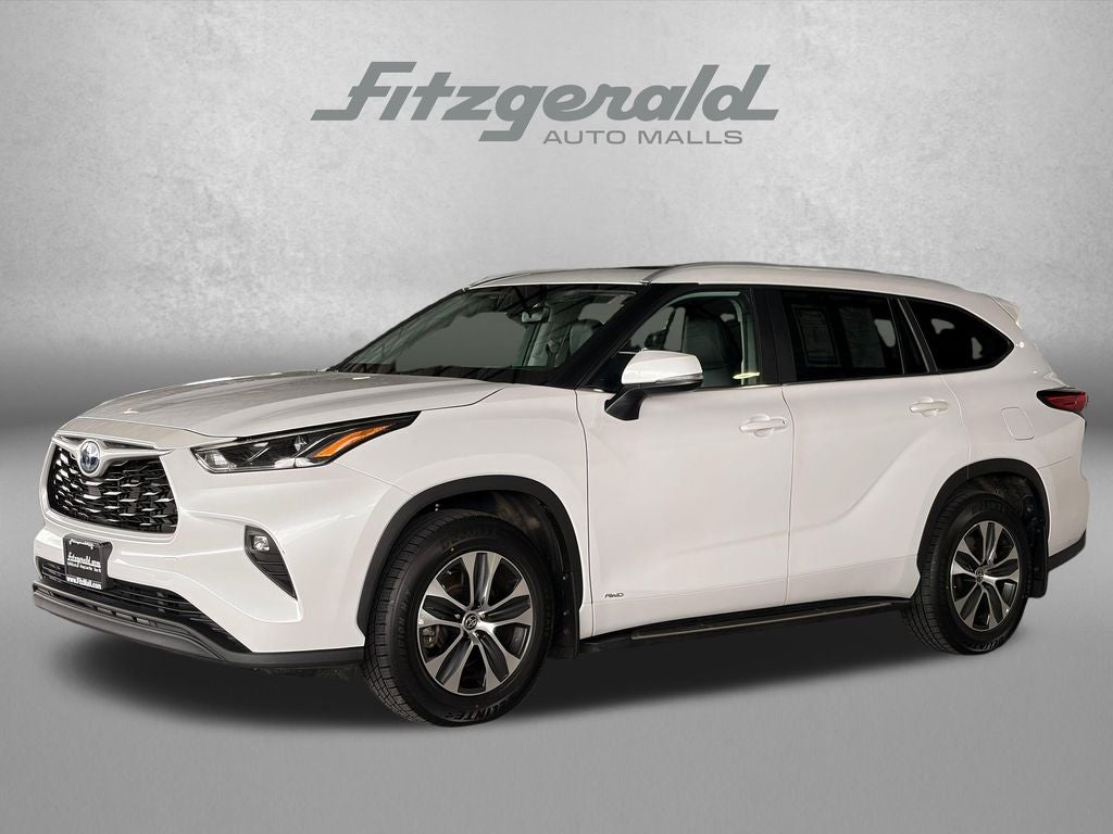 2023 Toyota Highlander Hybrid XLE