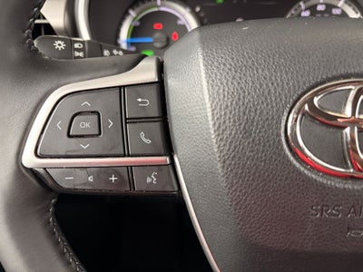 2023 Toyota Highlander Hybrid XLE