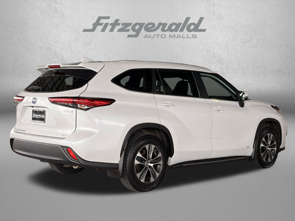2023 Toyota Highlander Hybrid XLE