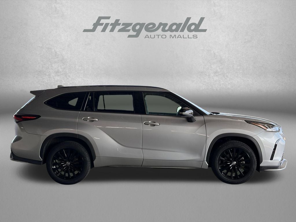 2024 Toyota Highlander XSE
