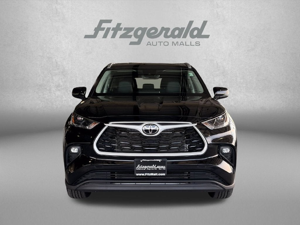 2025 Toyota Highlander XLE