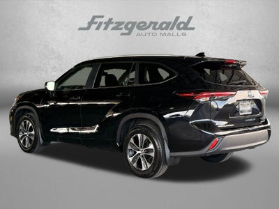 2025 Toyota Highlander XLE