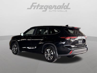 2026 Toyota Highlander XLE