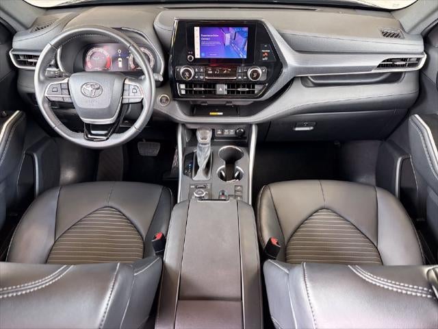 2025 Toyota Highlander XSE