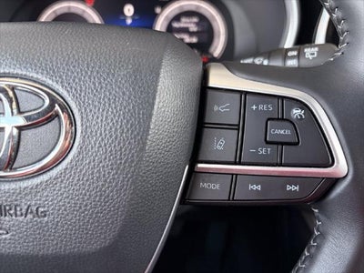 2025 Toyota Highlander XSE