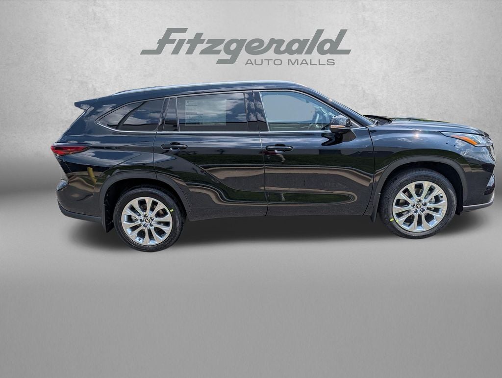 2026 Toyota Highlander Limited