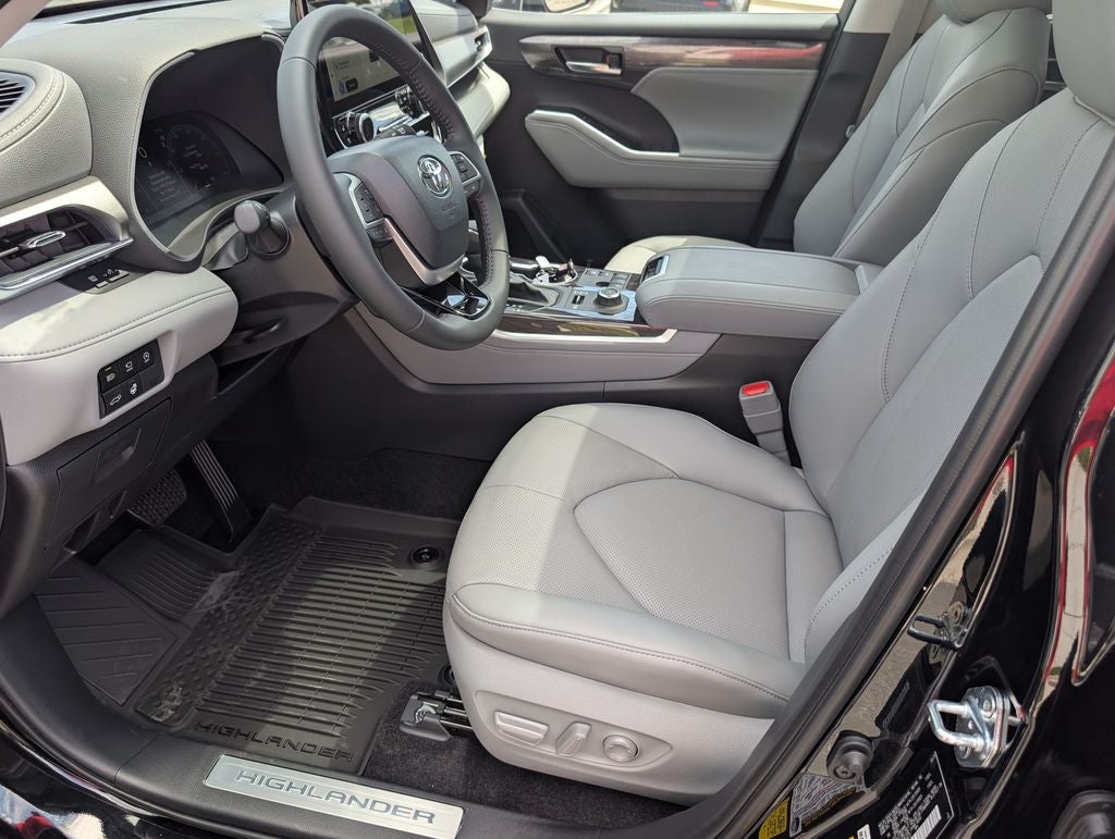2026 Toyota Highlander Limited