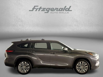 2023 Toyota Highlander Platinum