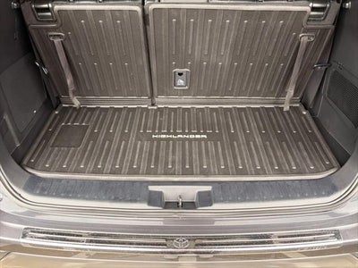 2023 Toyota Highlander Platinum