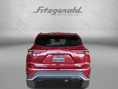 2022 Toyota Highlander XSE