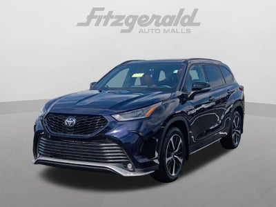 2022 Toyota Highlander XSE