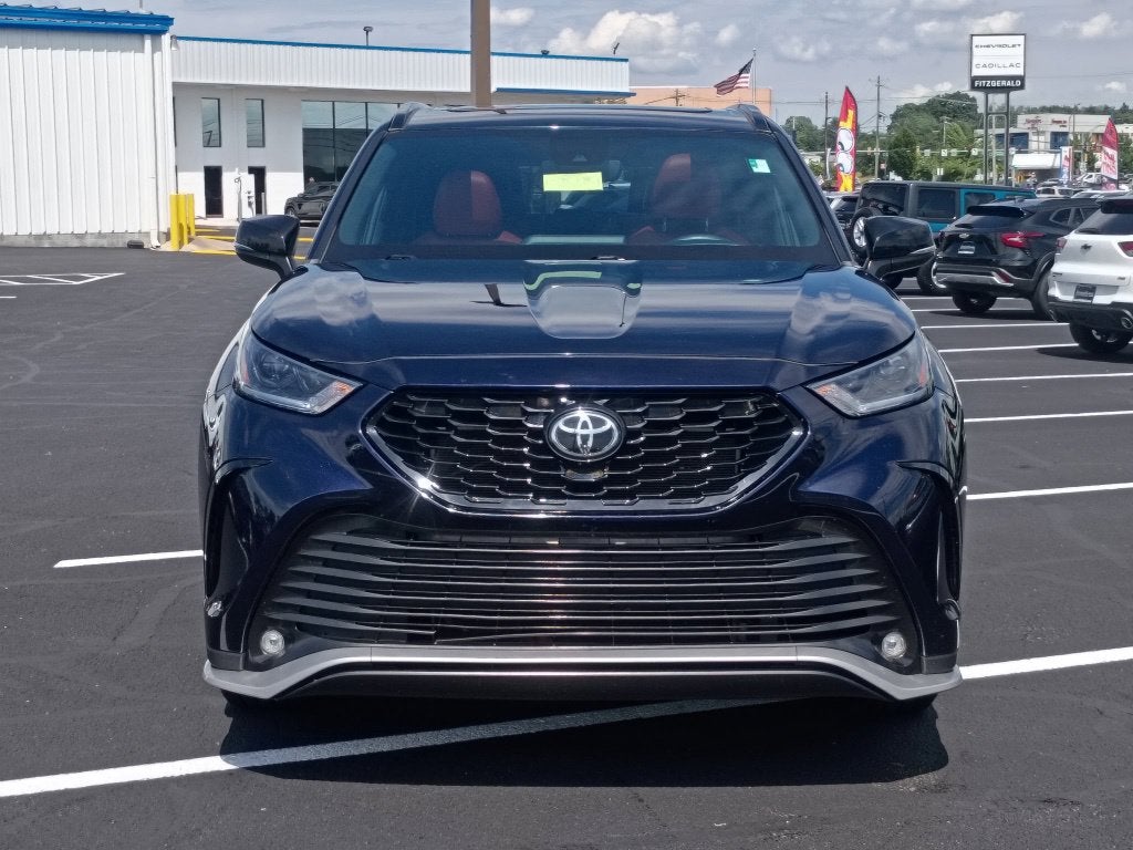 2022 Toyota Highlander XSE