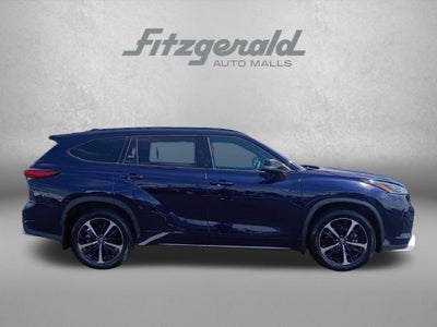 2022 Toyota Highlander XSE