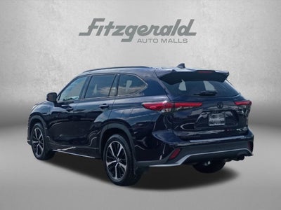 2022 Toyota Highlander XSE