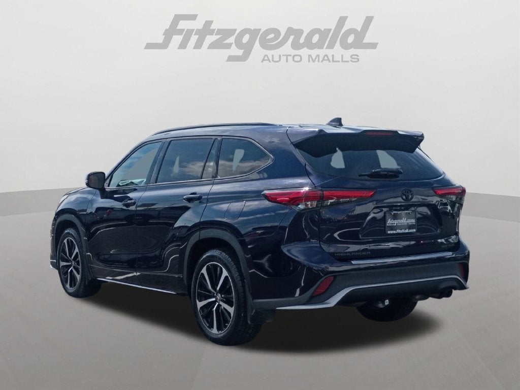 2022 Toyota Highlander XSE