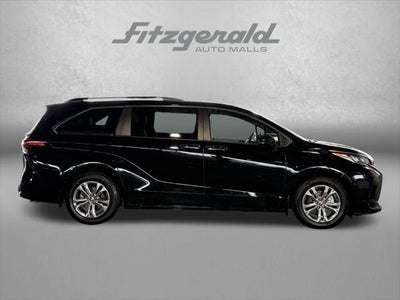 2022 Toyota SIENNA XSE AWD XSE 7 Passenger