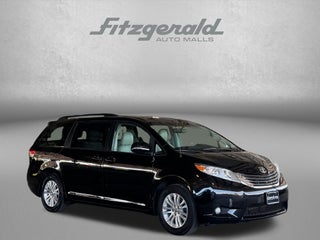 2013 Toyota SIENNA XLE 3.5L XLE 8 Passenger