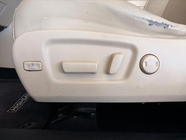 2015 Toyota HIGHLANDER Limited Platinum V6