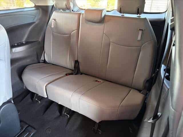 2026 Toyota Sienna XLE 8 Passenger