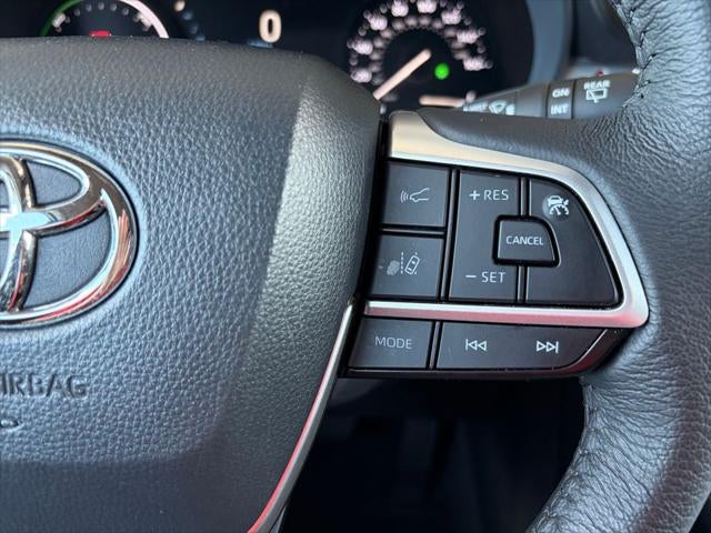 2026 Toyota Sienna XLE 8 Passenger