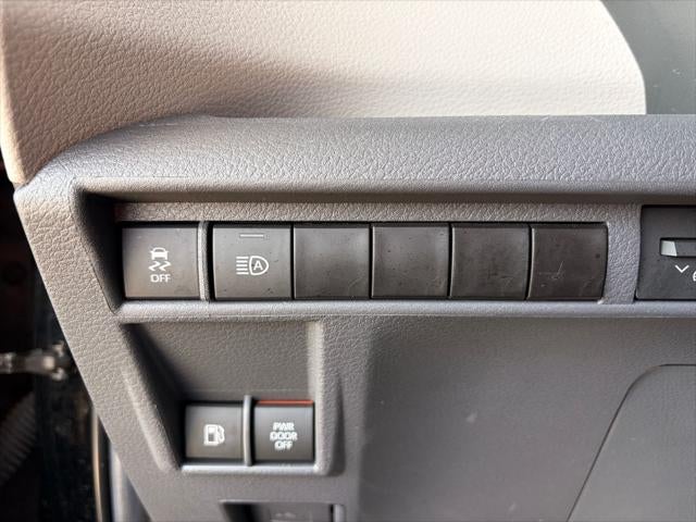 2024 Toyota SIENNA XLE XLE 8 Passenger