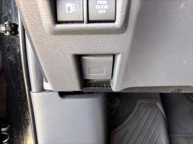 2024 Toyota SIENNA XLE XLE 8 Passenger