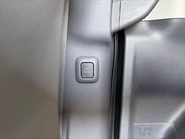 2023 Toyota Sienna XLE 7 Passenger