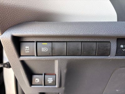 2023 Toyota Sienna XLE 7 Passenger