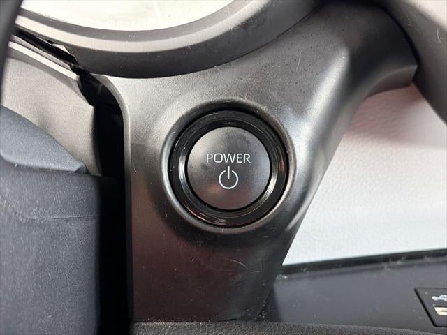 2025 Toyota SIENNA XLE XLE 8 Passenger