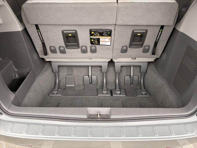 2020 Toyota Sienna L 7 Passenger