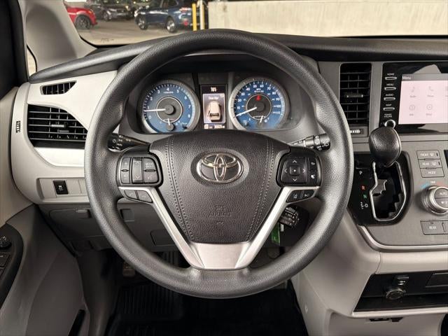 2020 Toyota Sienna L 7 Passenger
