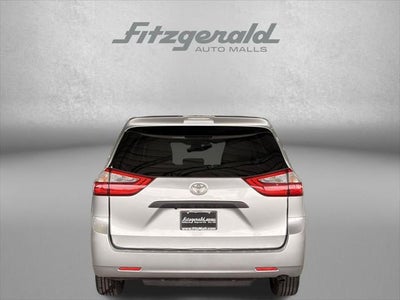 2020 Toyota Sienna L 7 Passenger